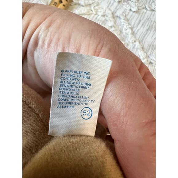 Taco Bell Yo Quiero Chihuahua Plush Stuffed Animal Dog Applause - Picture 6 of 7